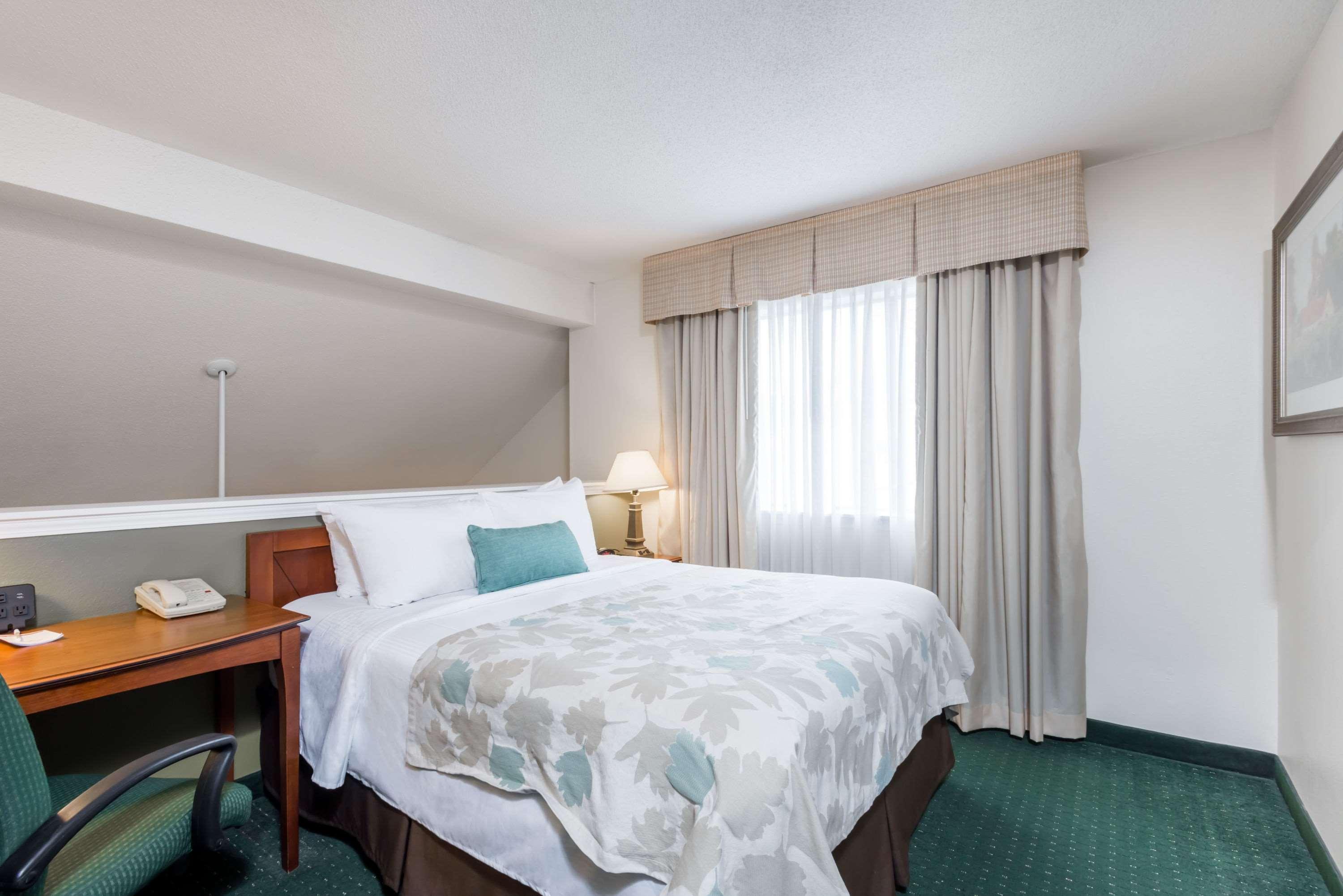 Best Western Fishkill Inn & Suites Exterior foto