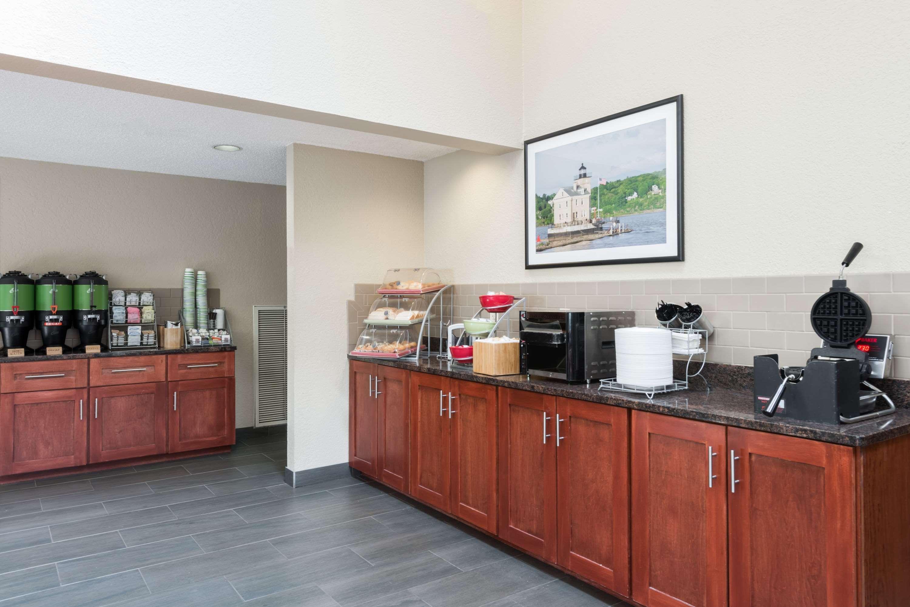 Best Western Fishkill Inn & Suites Exterior foto