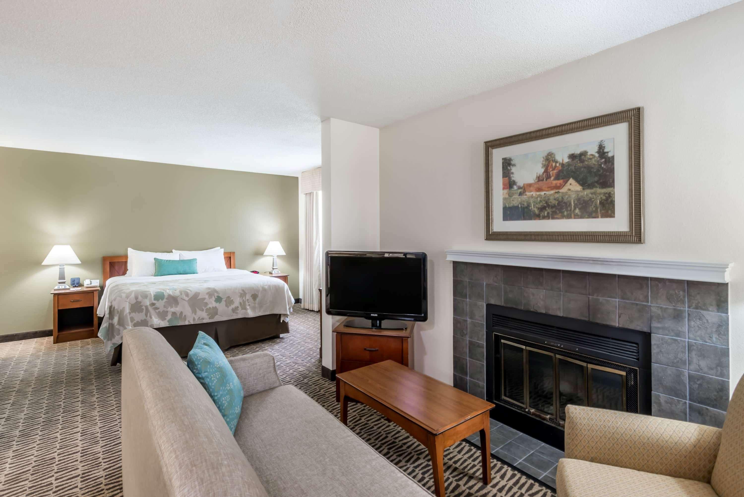 Best Western Fishkill Inn & Suites Exterior foto
