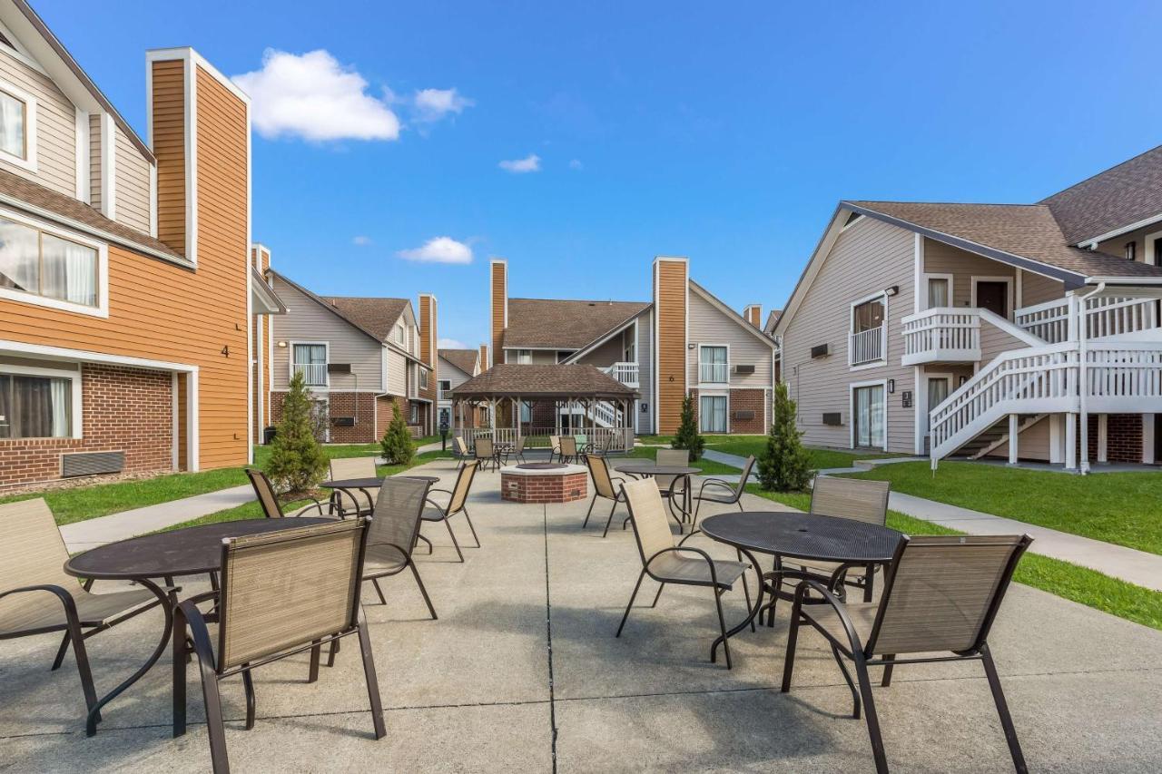 Best Western Fishkill Inn & Suites Exterior foto
